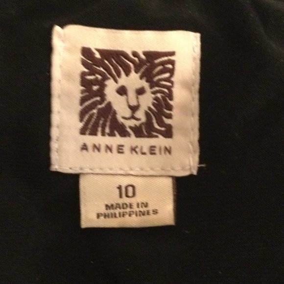 Anne Klein, Belted Drop Waist Short Sleeve Black Knit A-line Dress, Sz. 10 - Picture 9 of 11